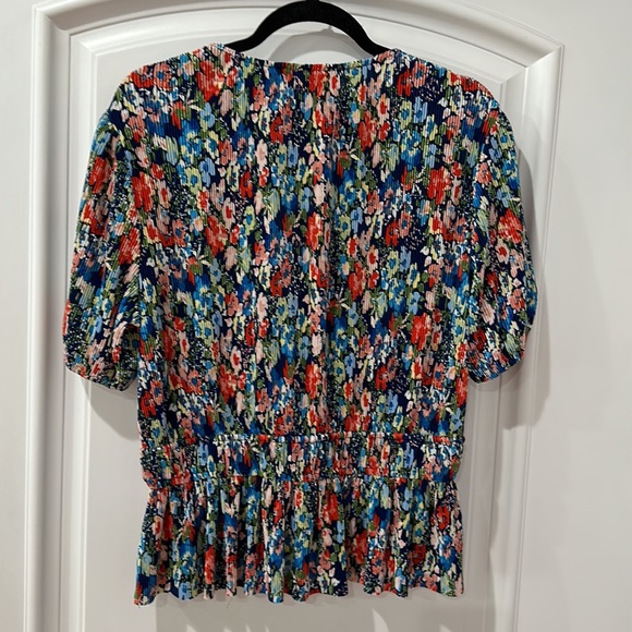 W A Y F where are you from beautiful top size Xl - Picture 7 of 16